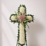 CRUZ EN ROSADO